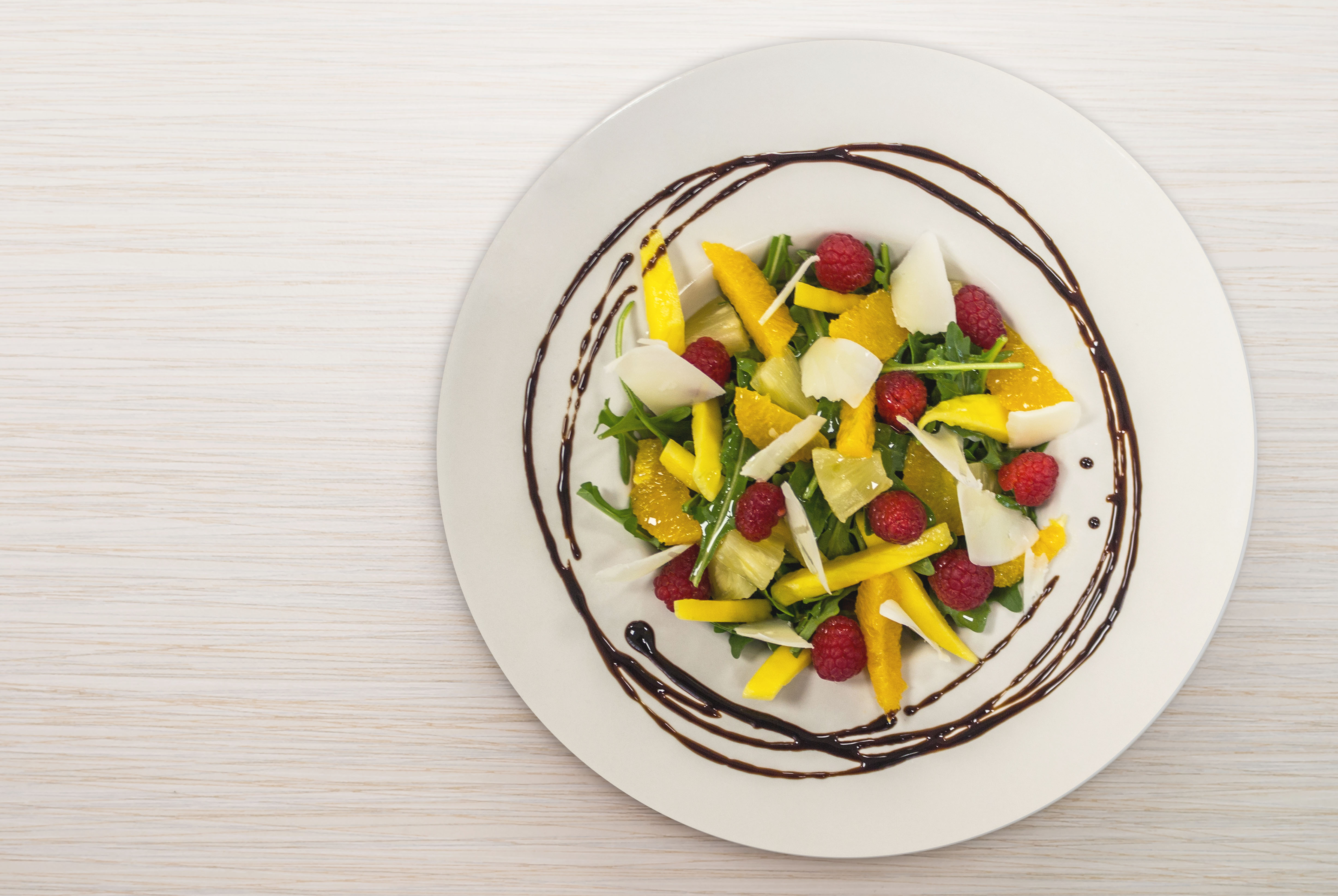 ensalada verde con fruta