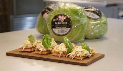 Ensaladilla alemana con lechuga iceberg