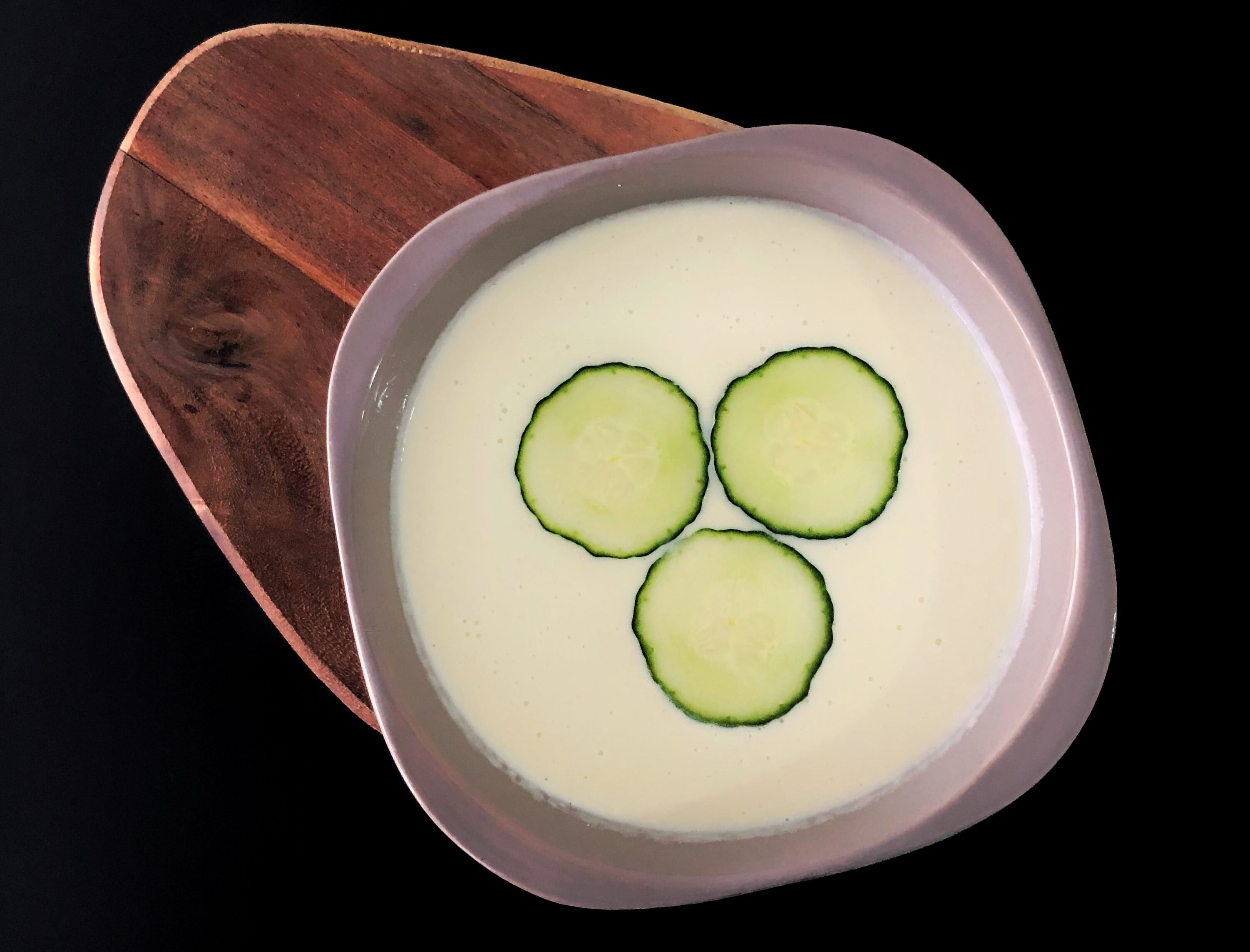 SOPA FRÍA DE MELÓN Y PEPINO